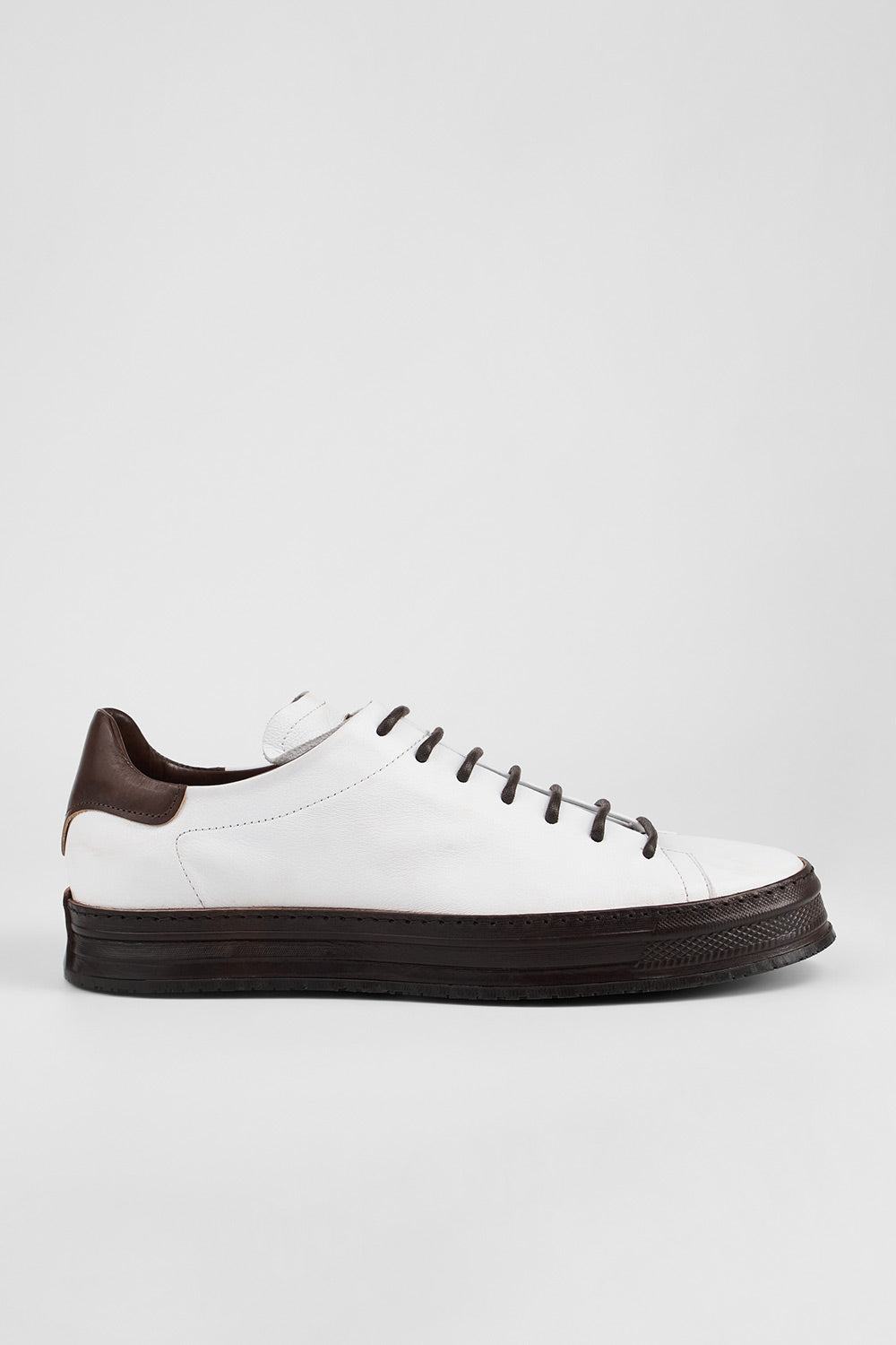 HAYES white-coco welted sneakers.
