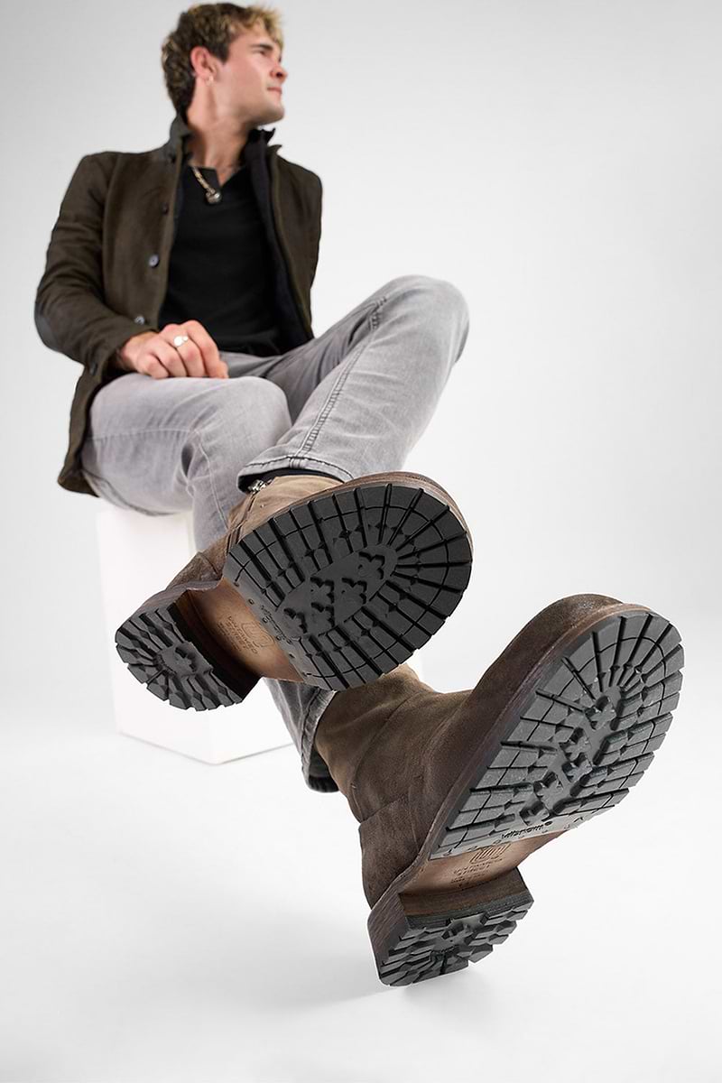 ROWLEY dark-earth suede laceless boots | untamed street – UNTAMED
