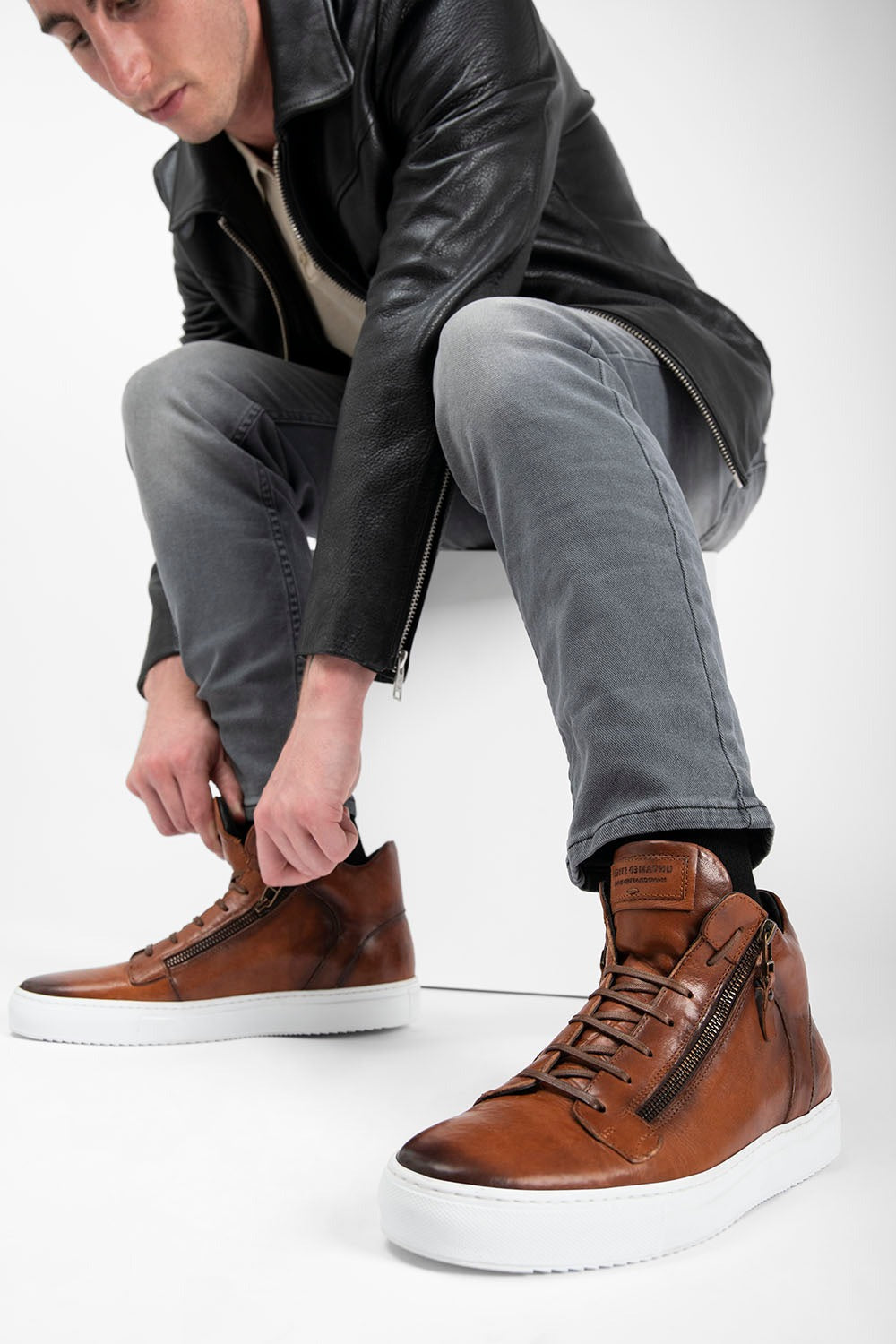 UNTAMED STREET Men Brown Calf-Leather High Top Sneakers SOHO